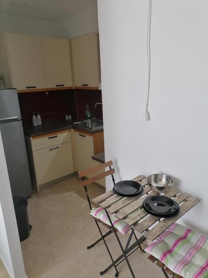 New-B Apartment Ierápetra Eksteriør billede